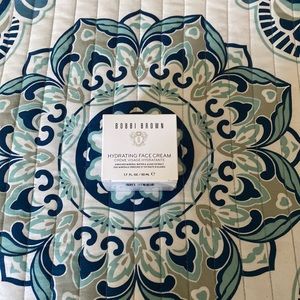 Bobbi Brown Hydrating Face Cream